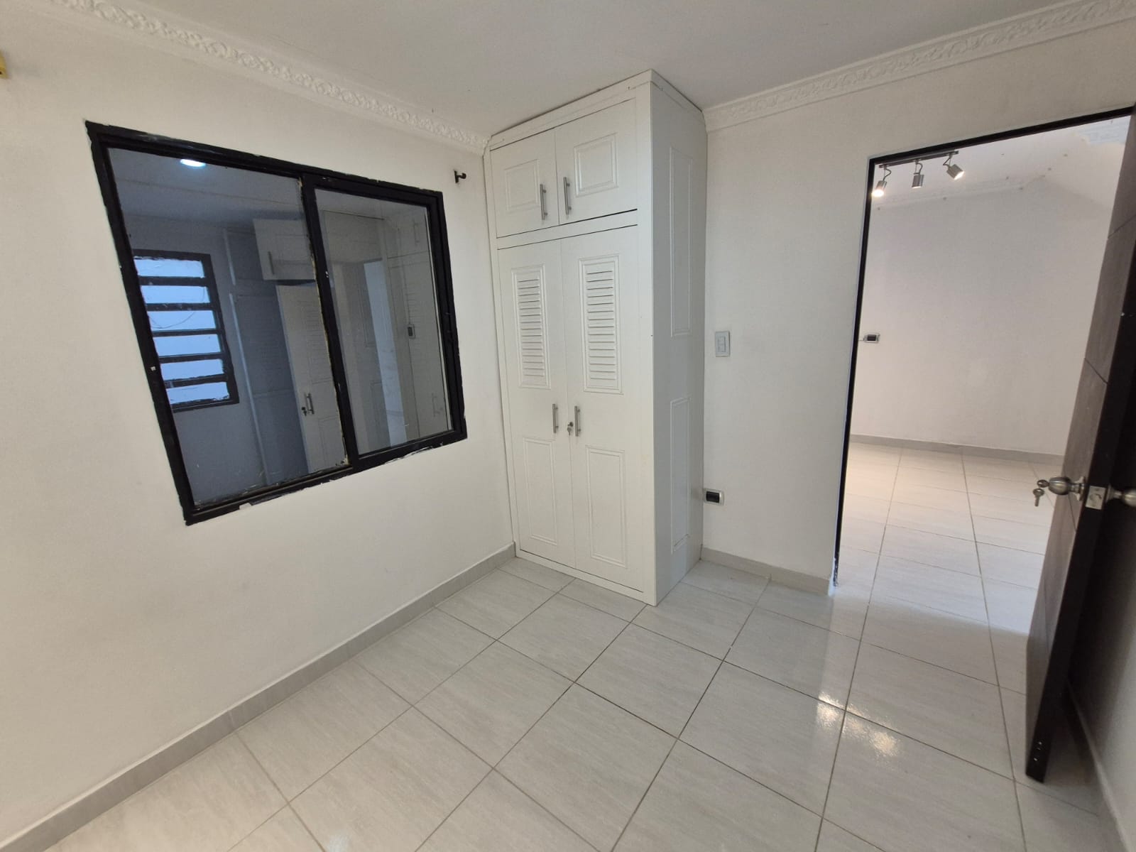 SE ALQUILA CASA  15..jpg