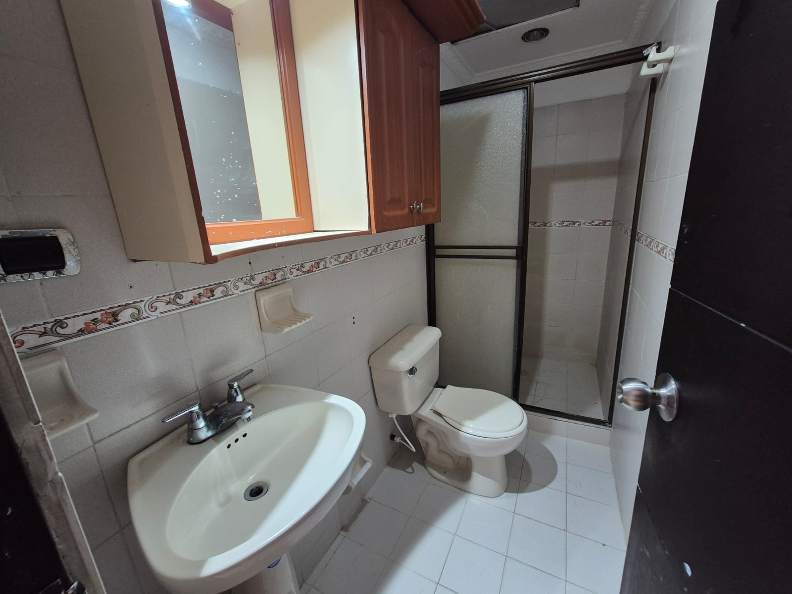 SE ALQUILA CASA  20..jpg