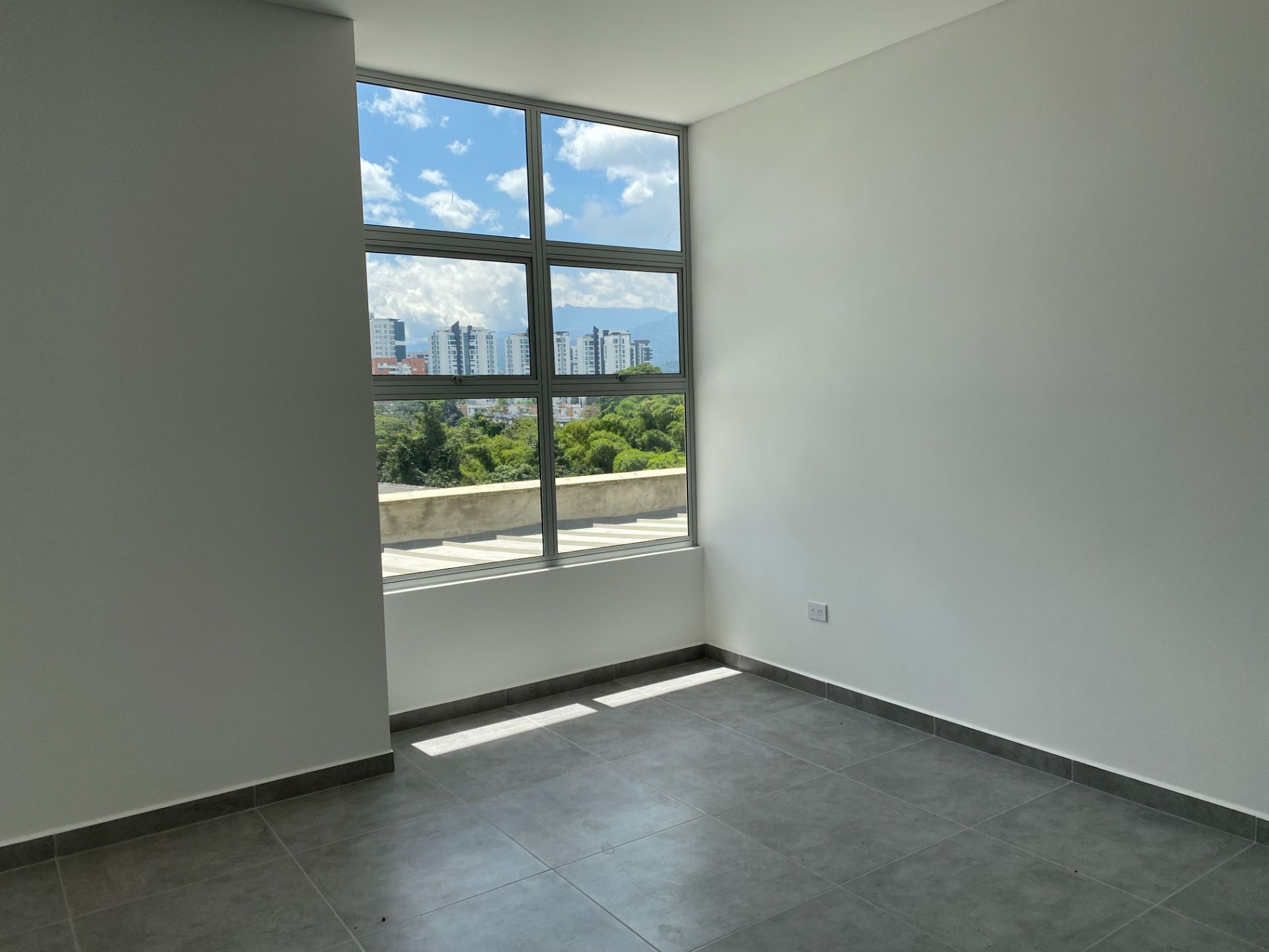 se vende consultorio en el sector de fundadores (15).JPG