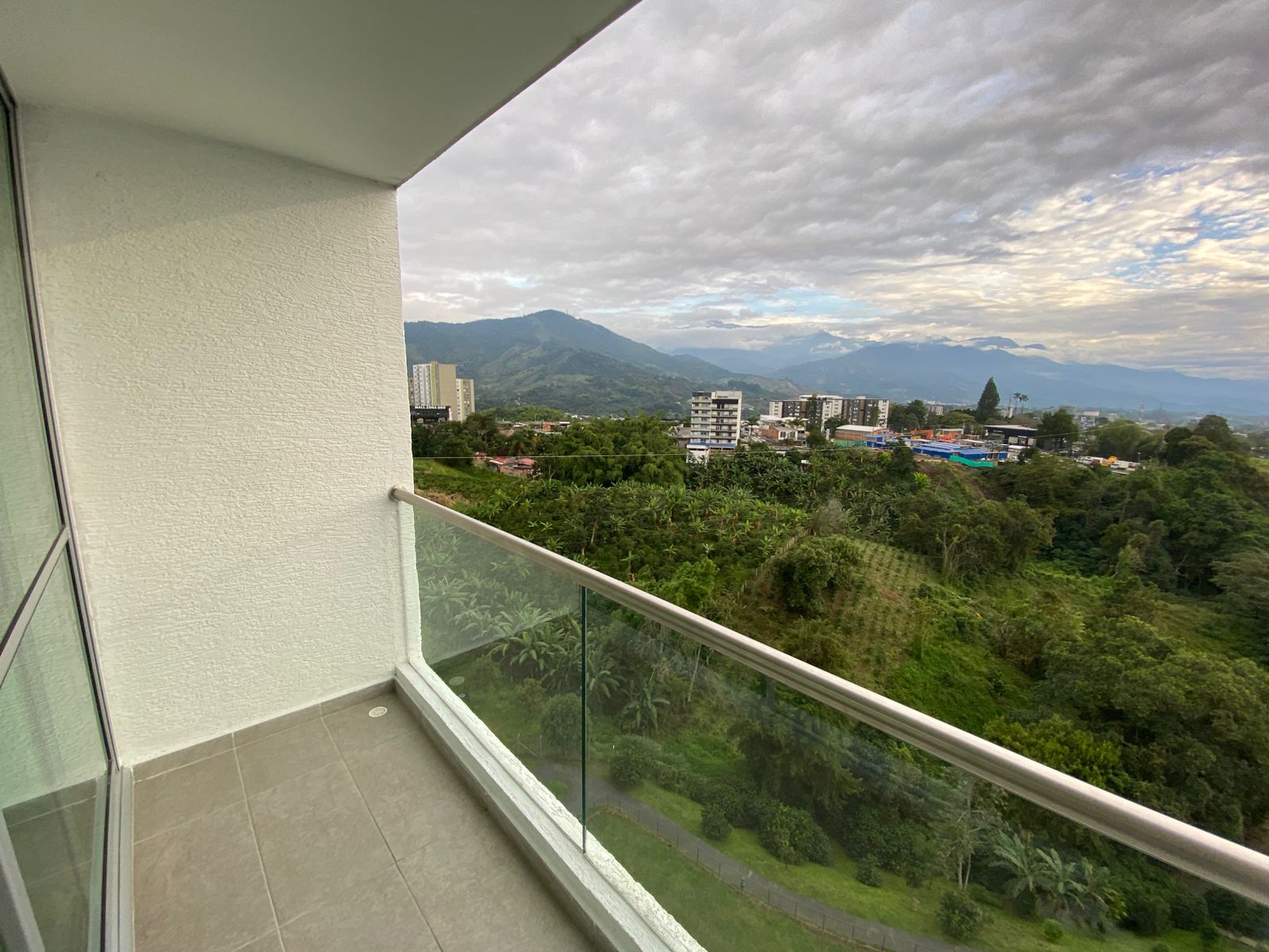 se arrienda apartamento en hacienda el cortijo (16).jpeg