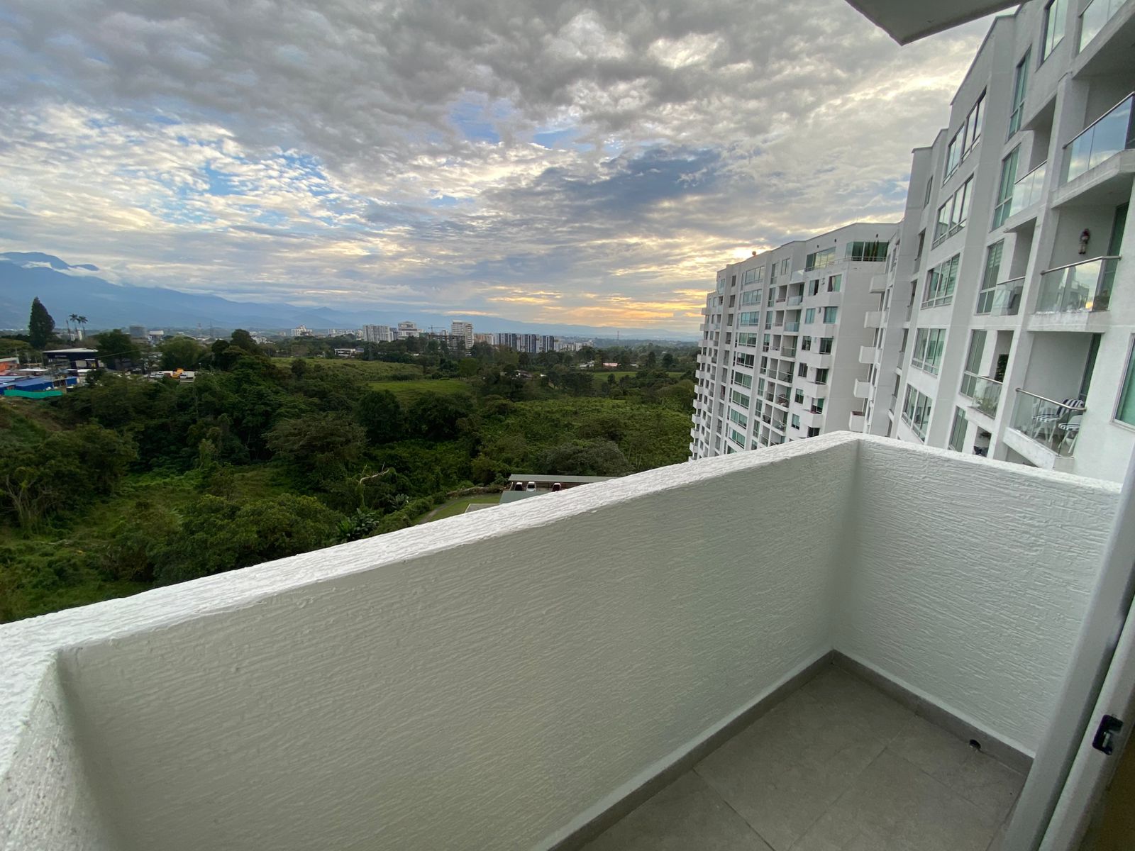 se arrienda apartamento en hacienda el cortijo (24).jpeg