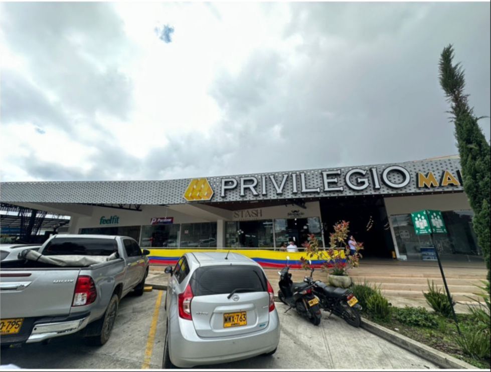 SE VENDE BURBUJA EN MALL PRIVILEGIO  (19).jpeg