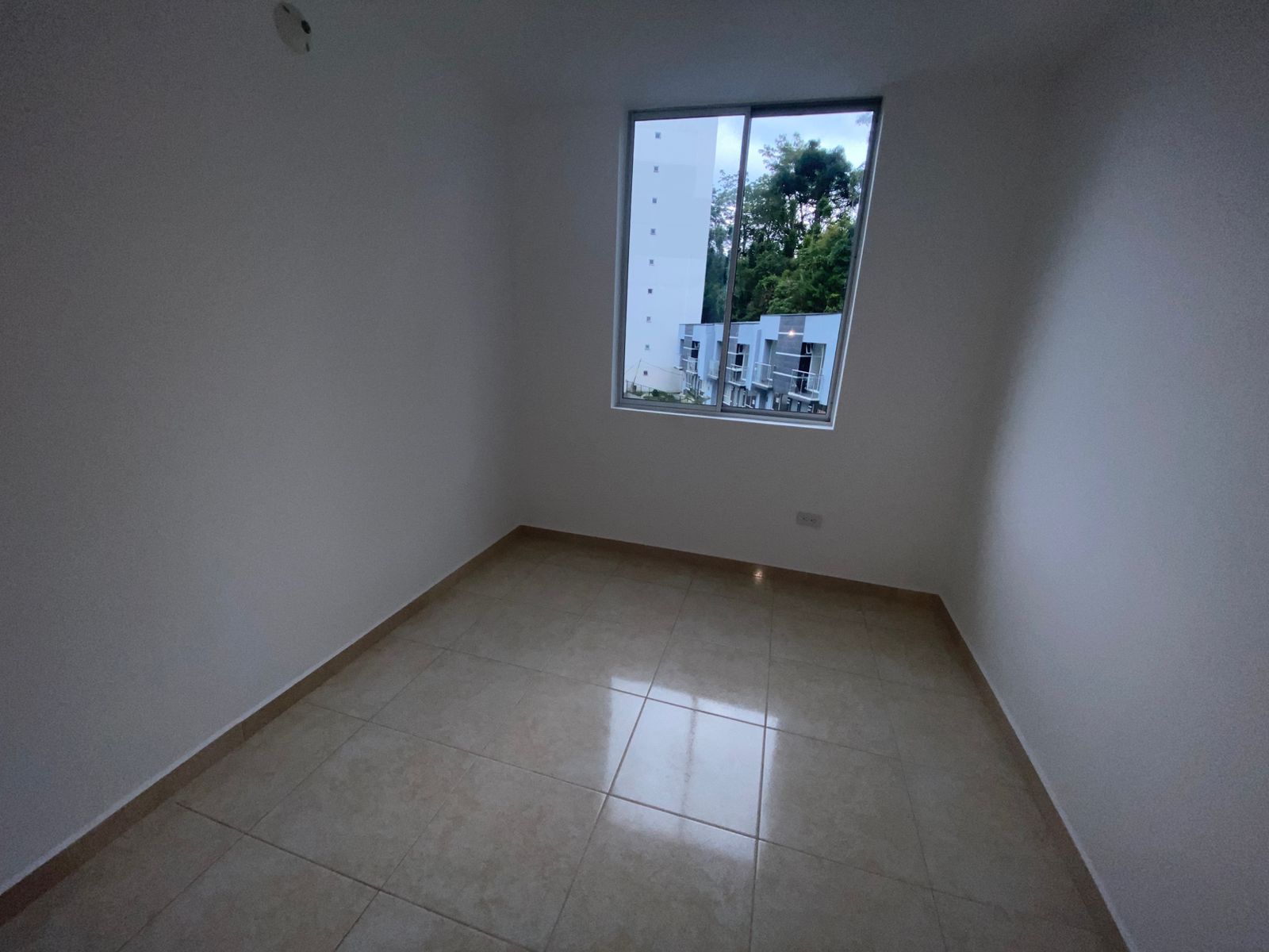 8. Se Vende San Luis Rey  305 t A (21).jpeg