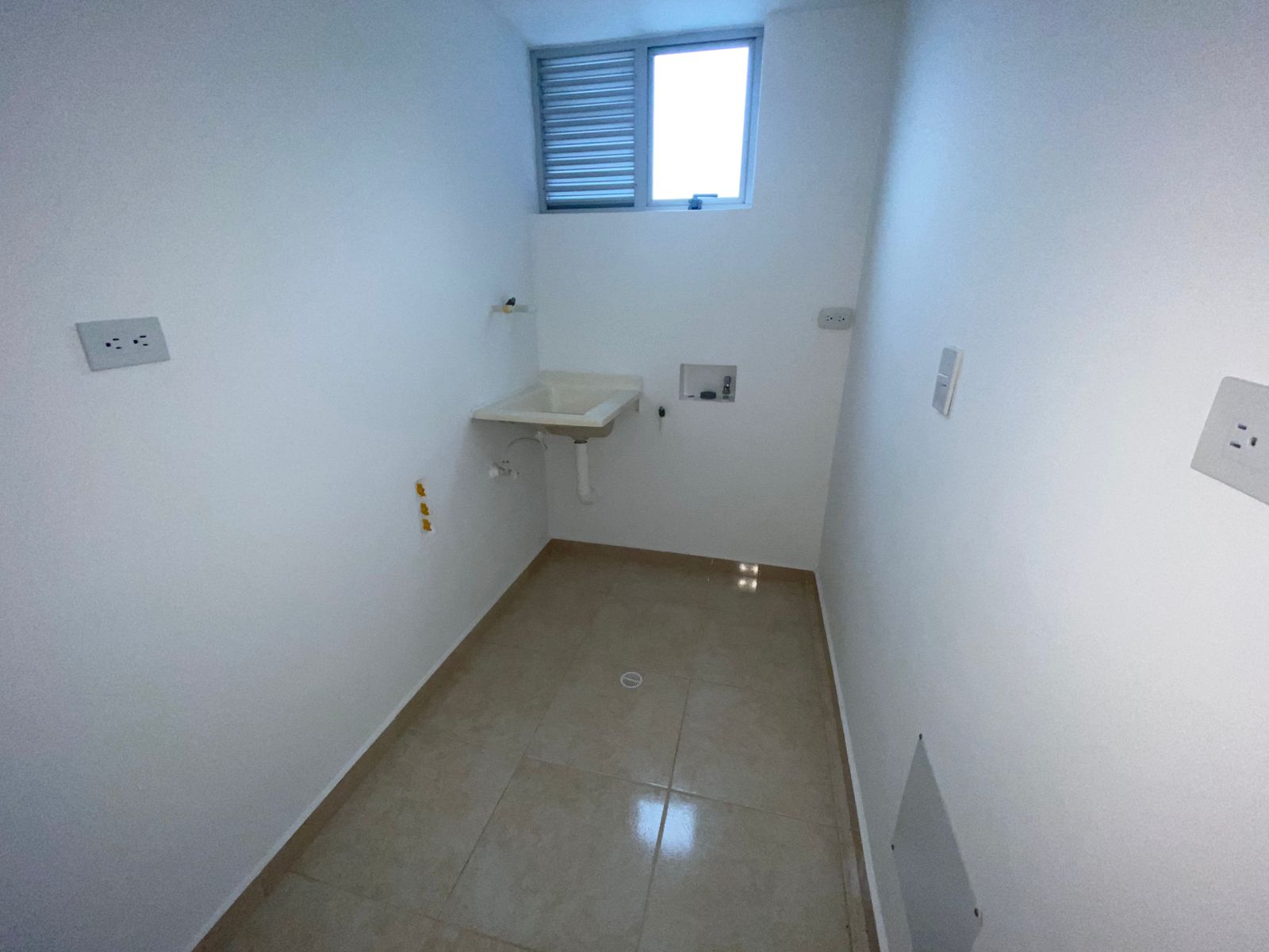 11. Se Vende San Luis Rey  305 t A (4).jpeg