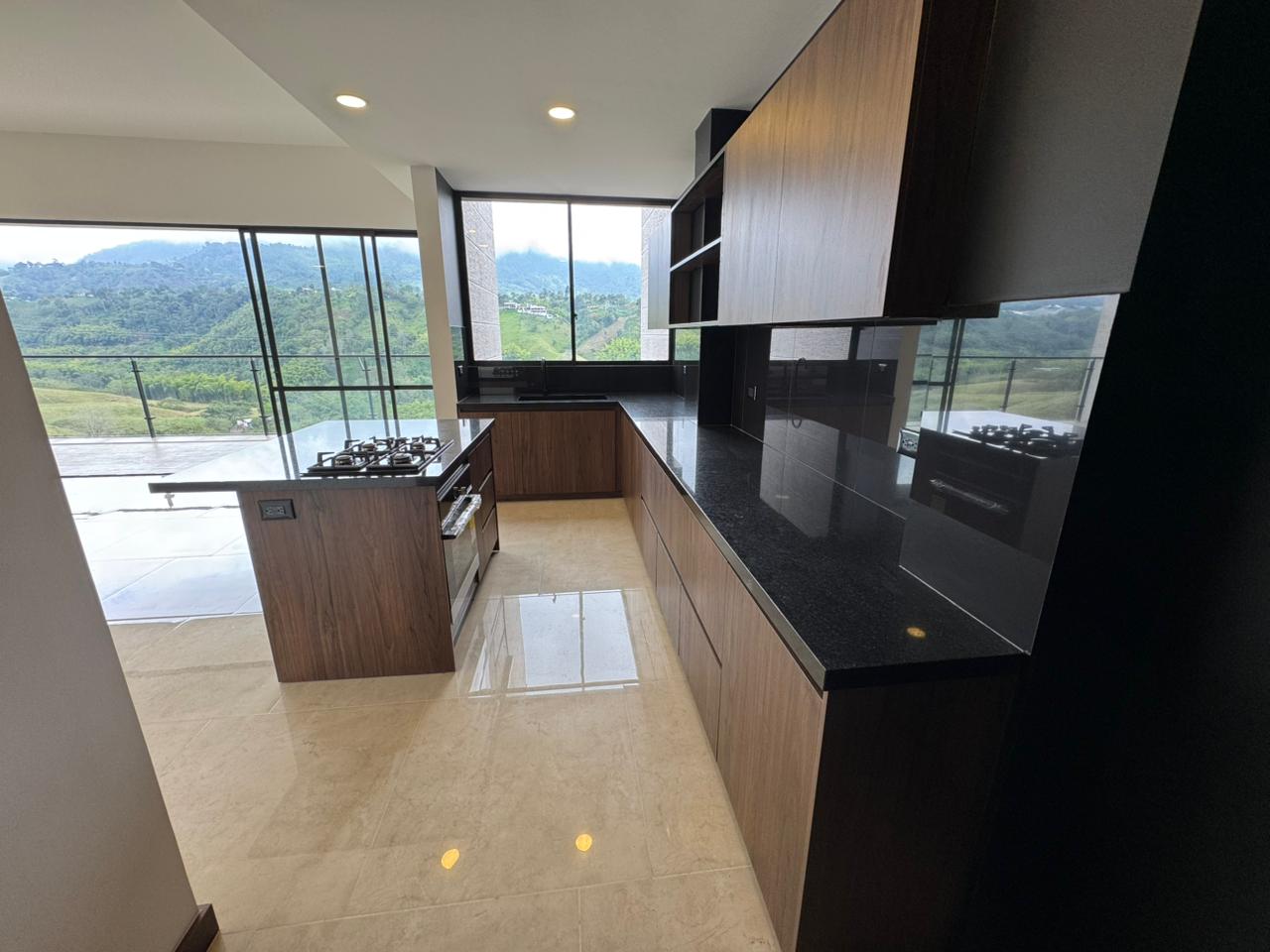 SE VENDE CASA EL JORDAN 23..jpg