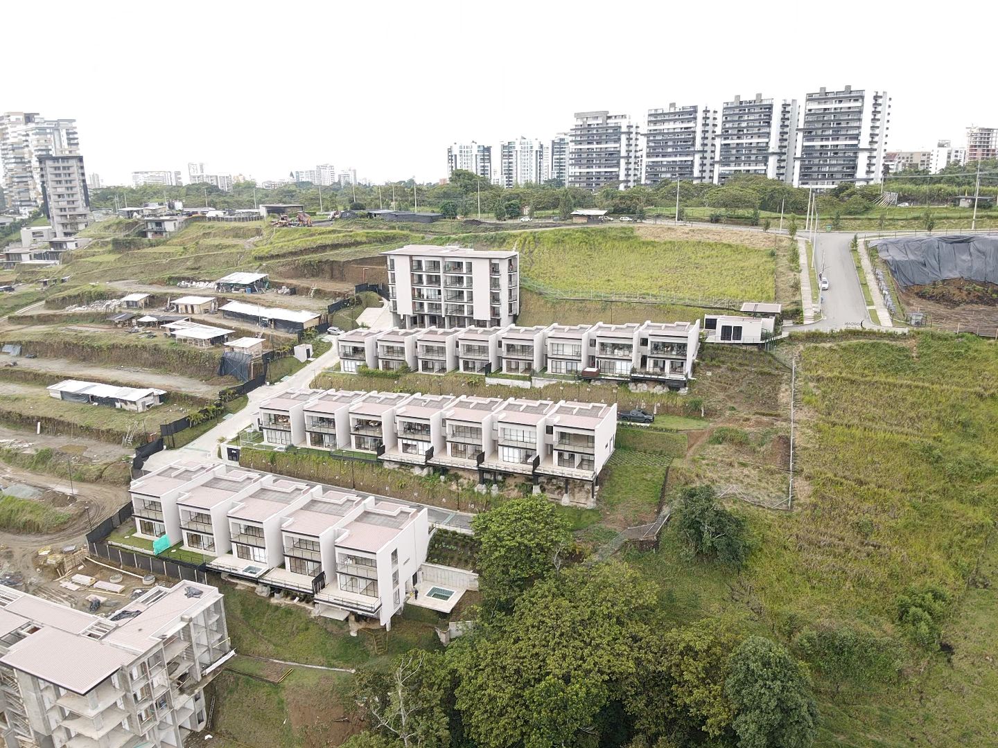 SE VENDE CASA EL JORDAN 25..jpg