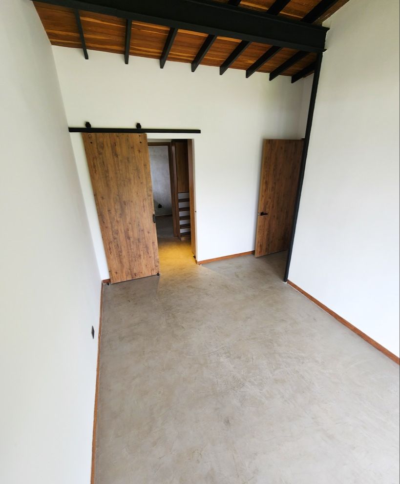 Imagen de WhatsApp 2025-11-11 a las 21.00.16_f7c9ec15.jpg