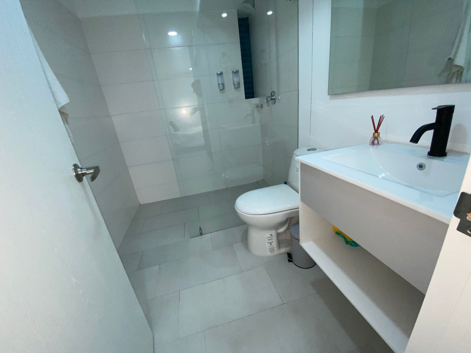 12. SE VENDE APARTAESTUDIO HITO 18 804 (24).jpeg