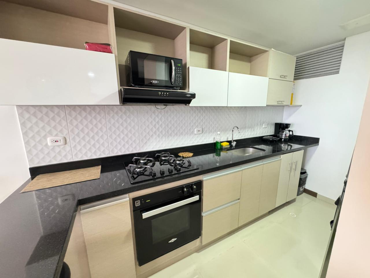 HERMOSO APARTAMENTO EN CLUB HOUSE (60).jpg