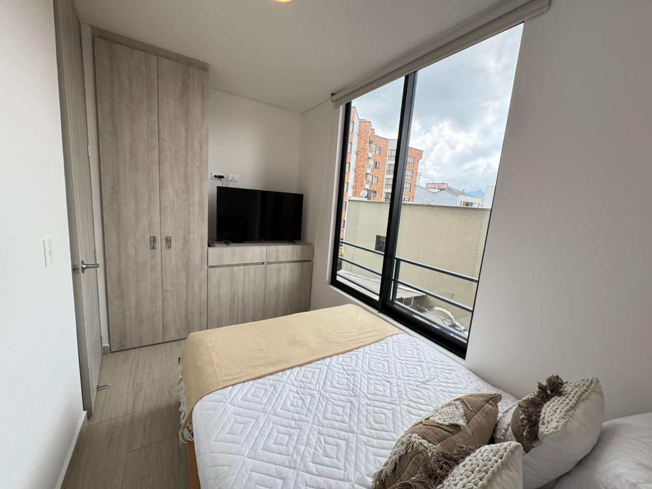HERMOSO APARTAMENTO EN EL SECTOR DE LAURELES (68).jpg