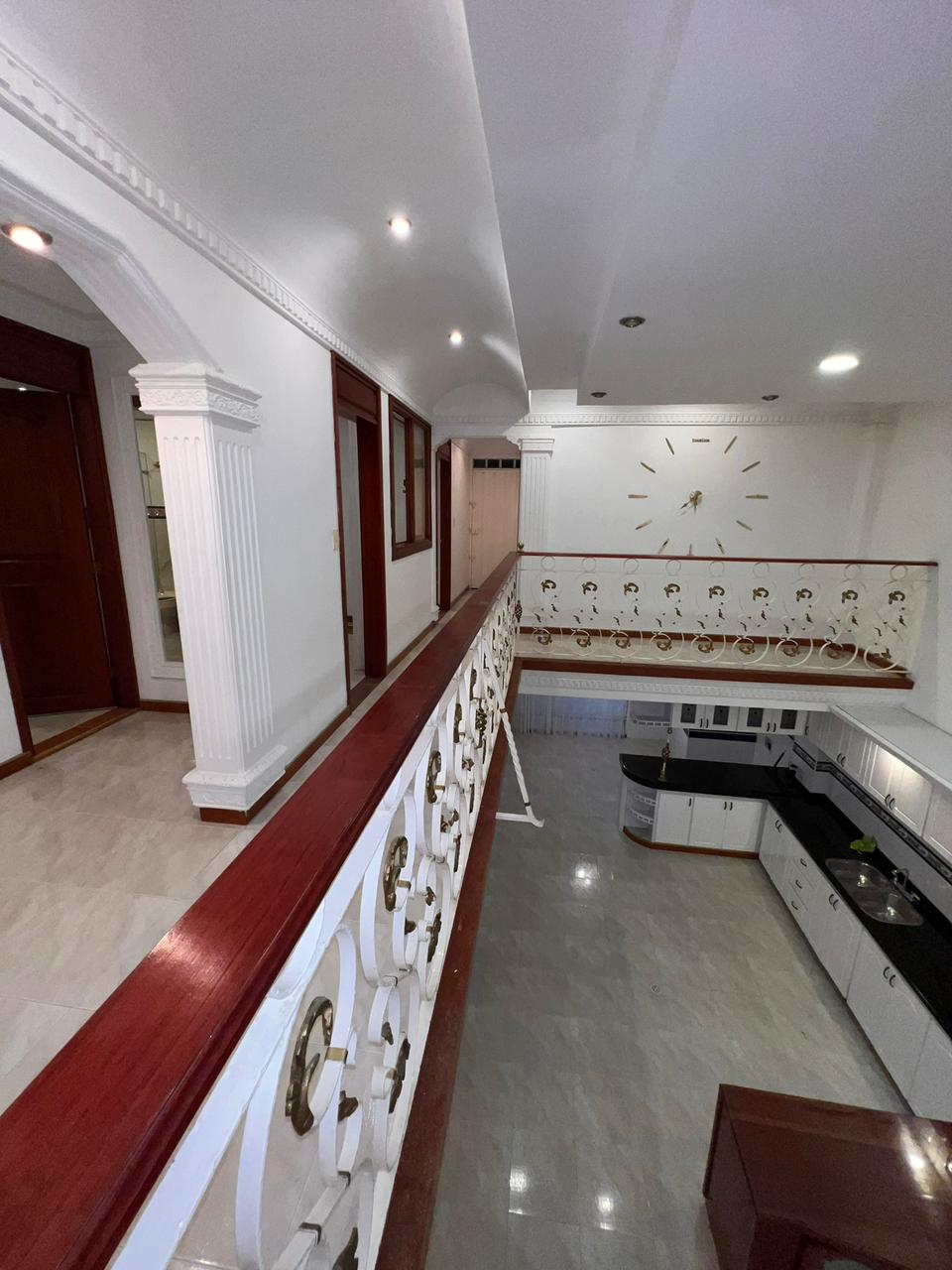 4. Se arrienda casa Av Bolivar norte 37 N (14).jpeg