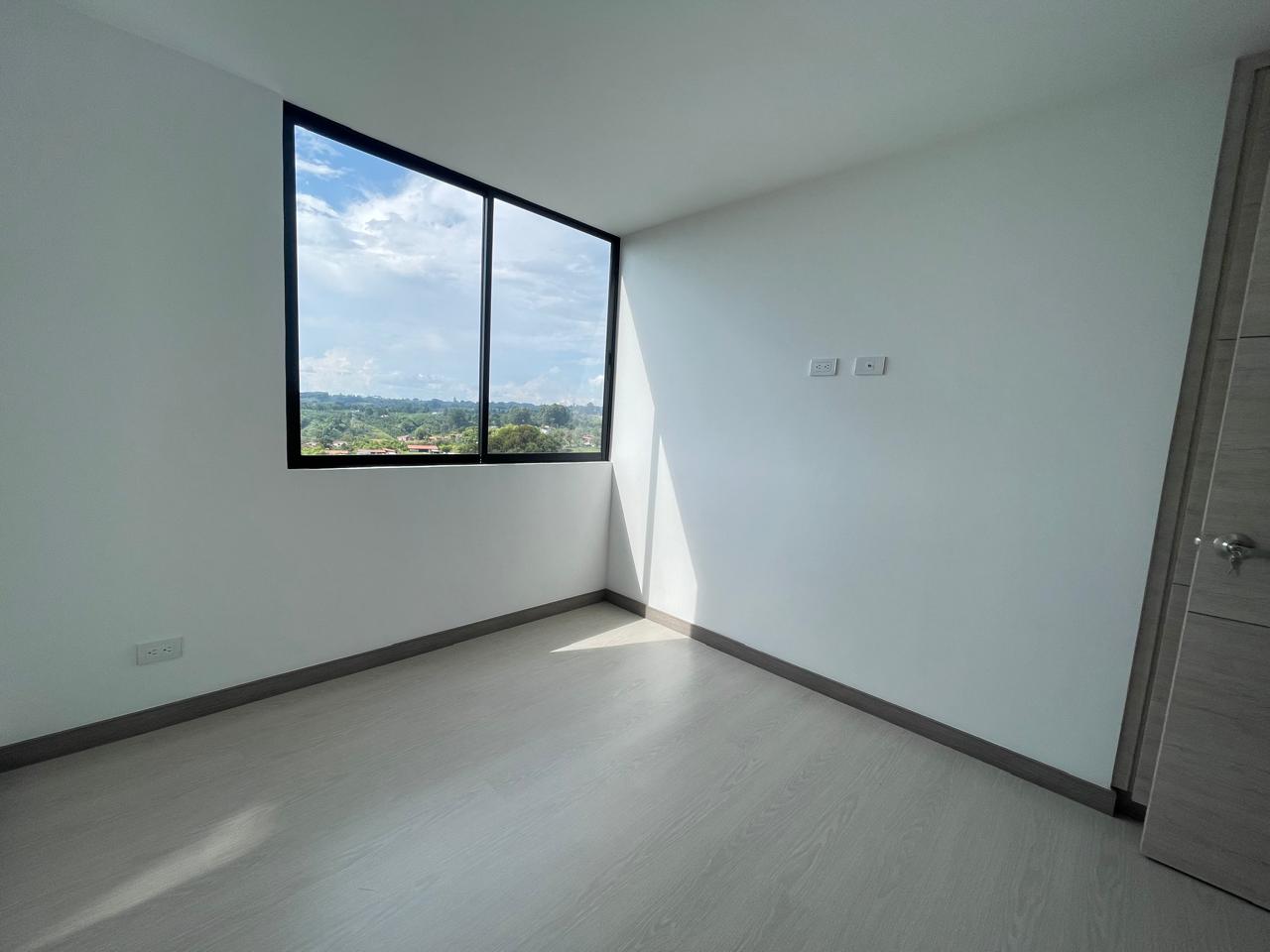 APTO EL CORTIJO ELITE 22..jpeg