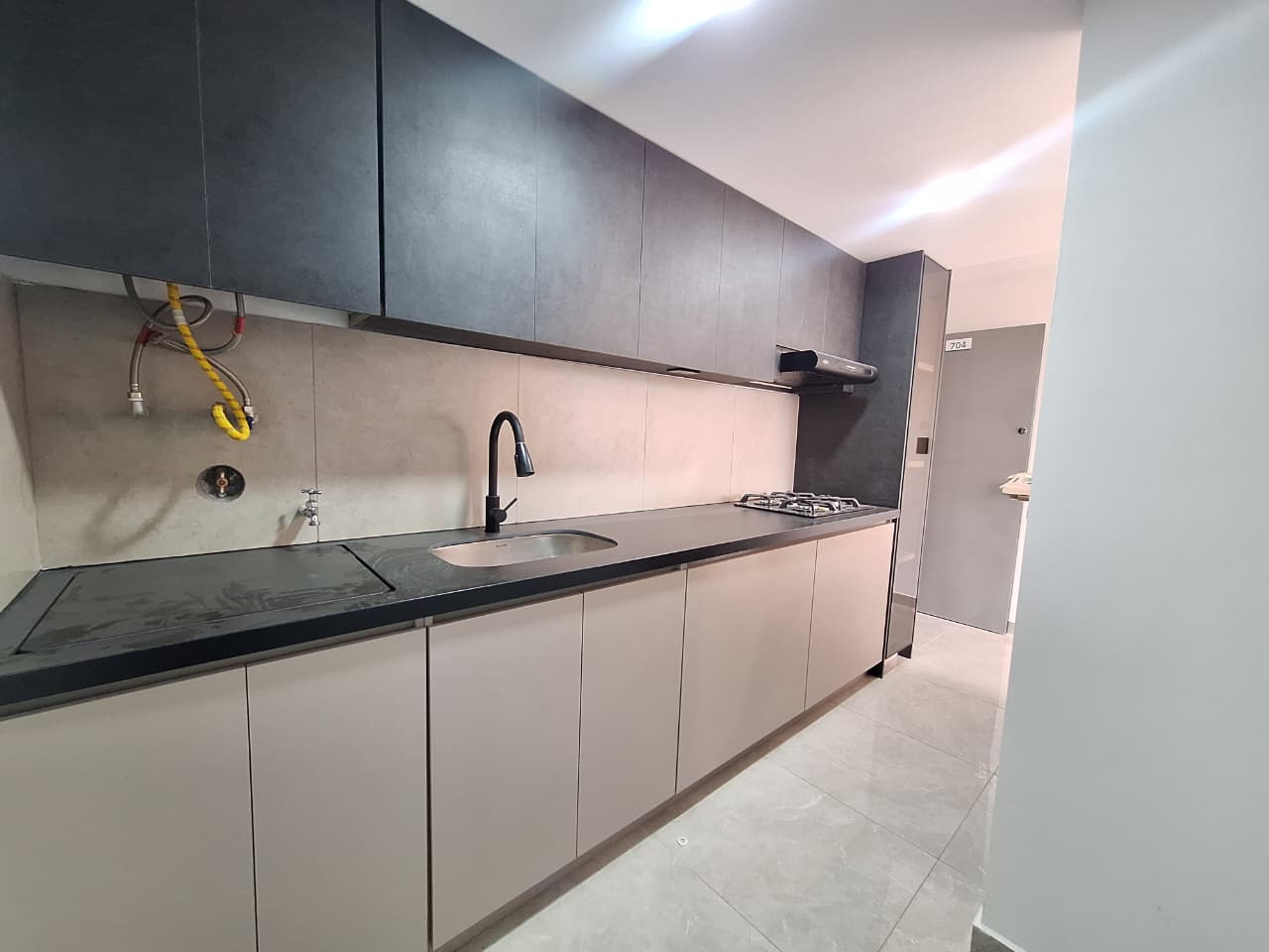 SE ALQUILA APTO EN AV 19 NORTE 9..jpg