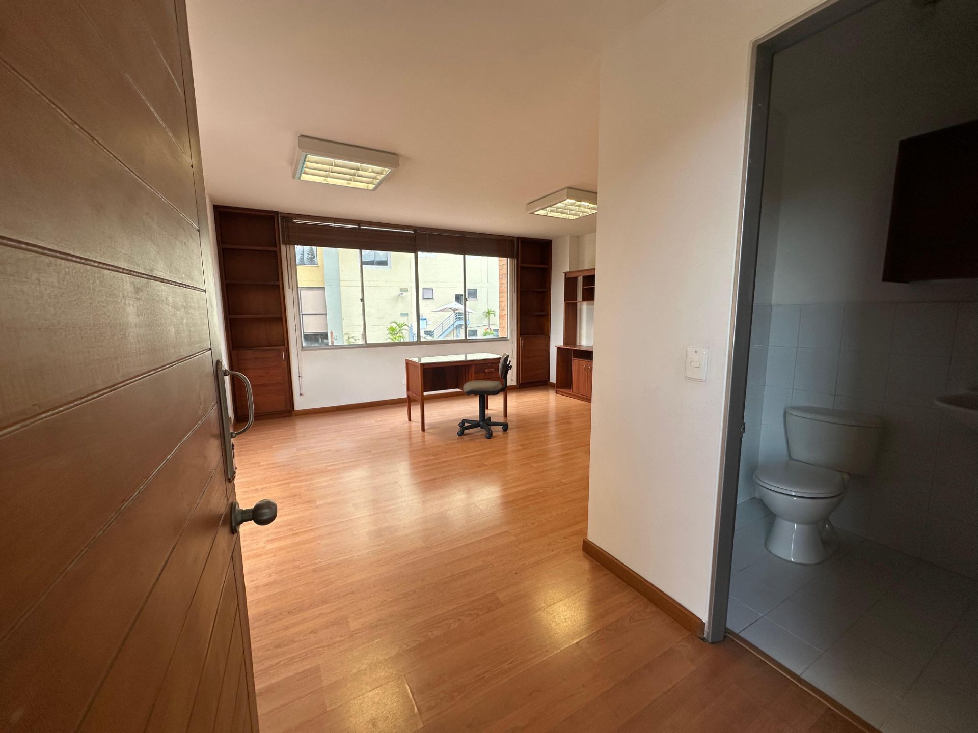 6. OFICINA 308 CAÑA BRAVA (2).jpeg