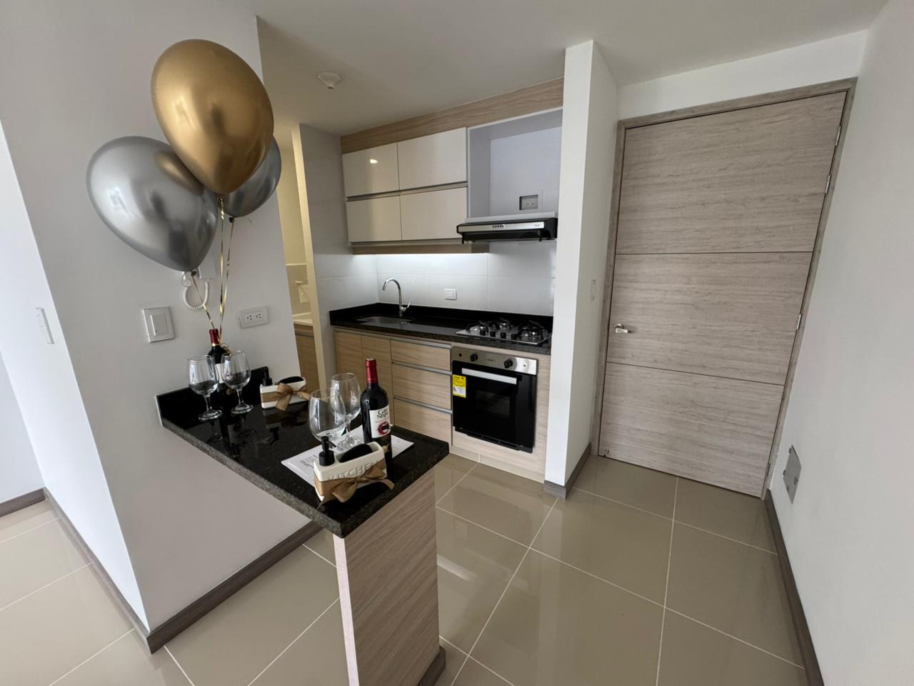 SE VENDE Y SE ALQUILA  6..jpg