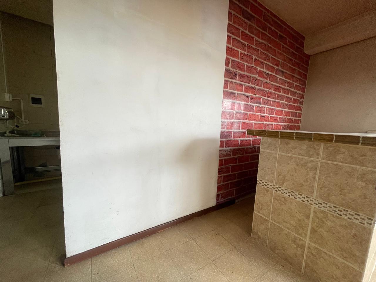 12. LOCAL ED EL BOSQUE (2).jpeg