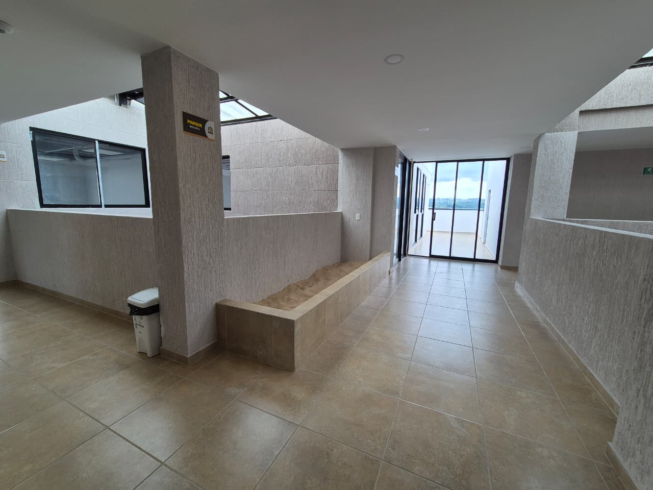 SE VENDE APTO EN AMARA  25..jpg