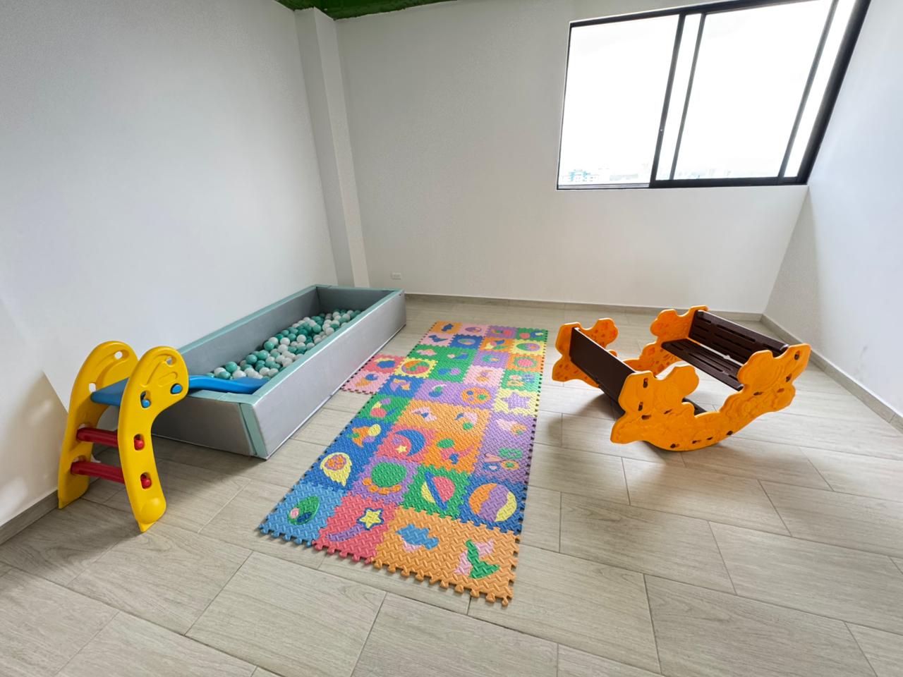 SE VENDE APTO EN AMARA  26..jpg