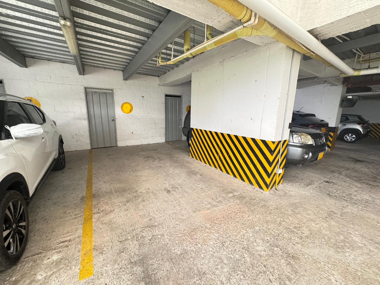 SE VENDE APTO EN AV. 19 NORTE  21..jpeg