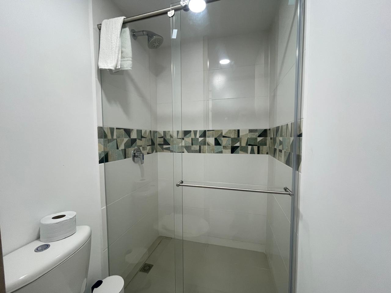 SE VENDE APTO HITO 18 16..jpeg