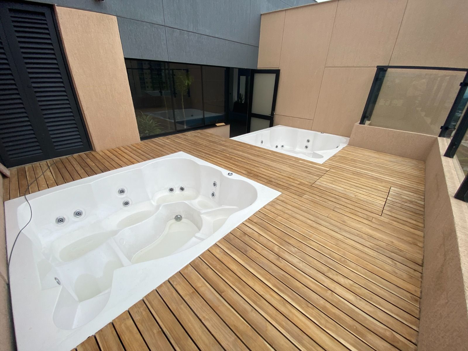 SE VENDE APTO HITO 18 22..jpeg