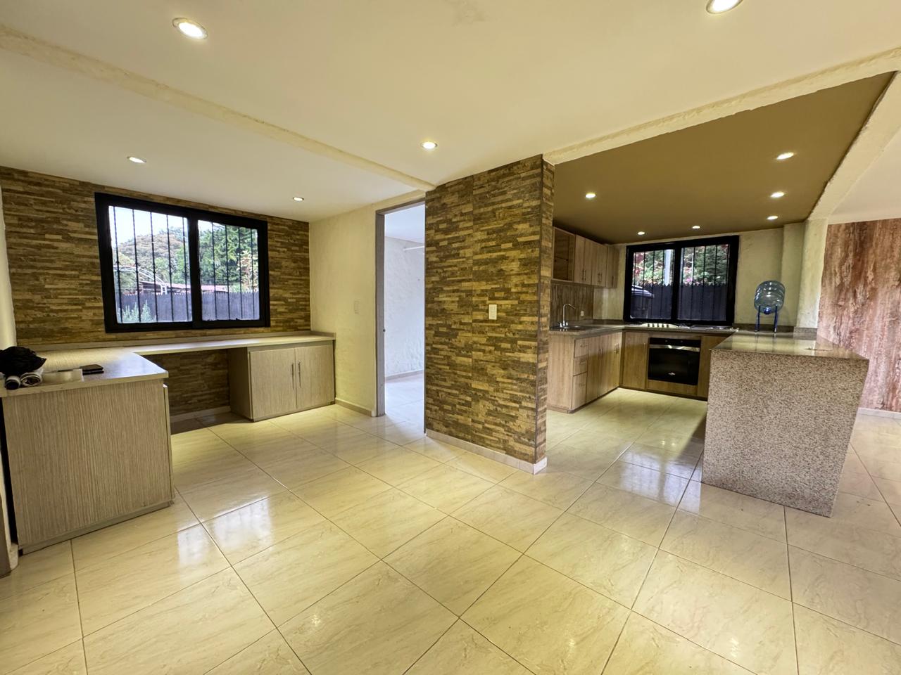 CASA CIRCASIA 11..jpeg