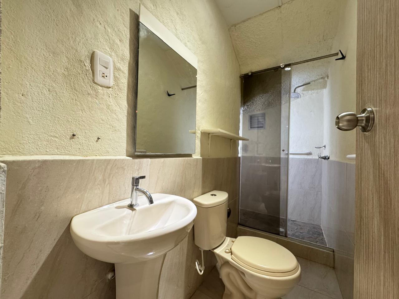 CASA CIRCASIA 12..jpeg