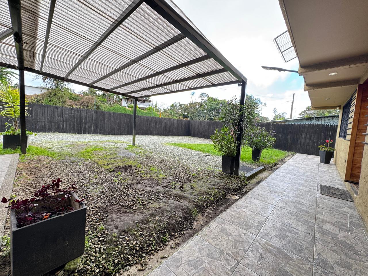 CASA CIRCASIA 32..jpeg