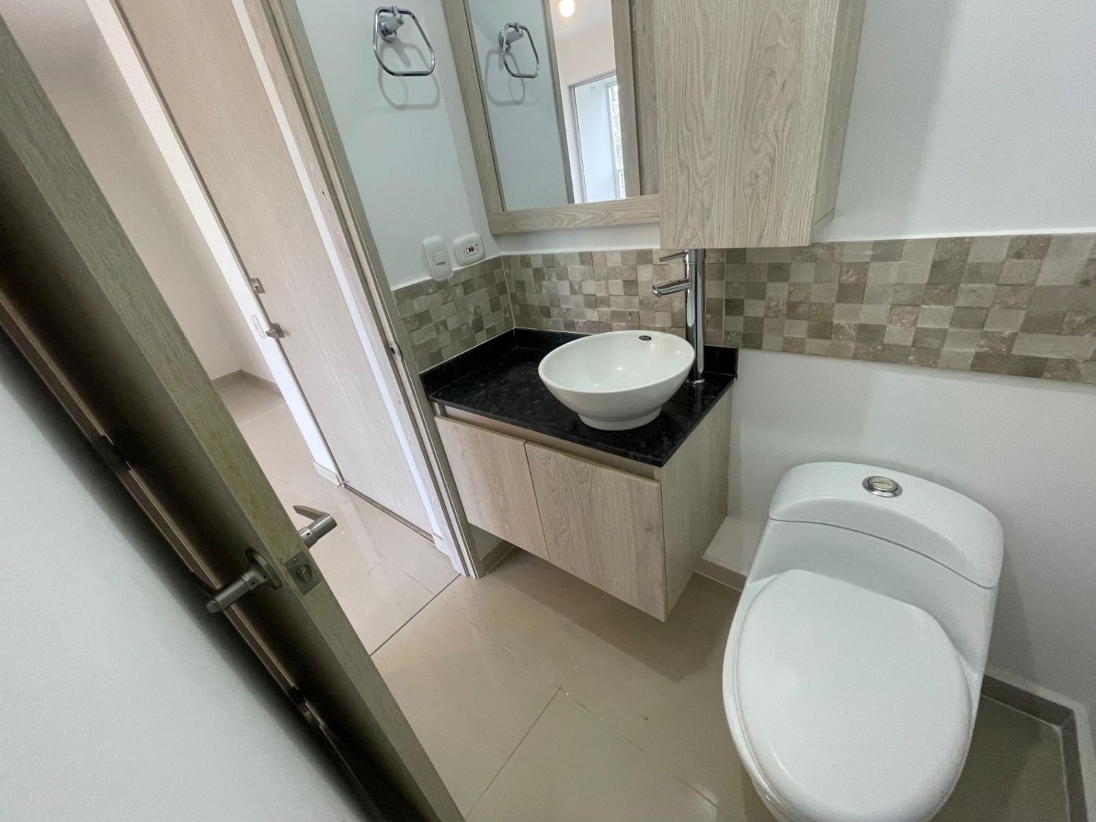 SE VENDE APTO EN 360 14..jpeg