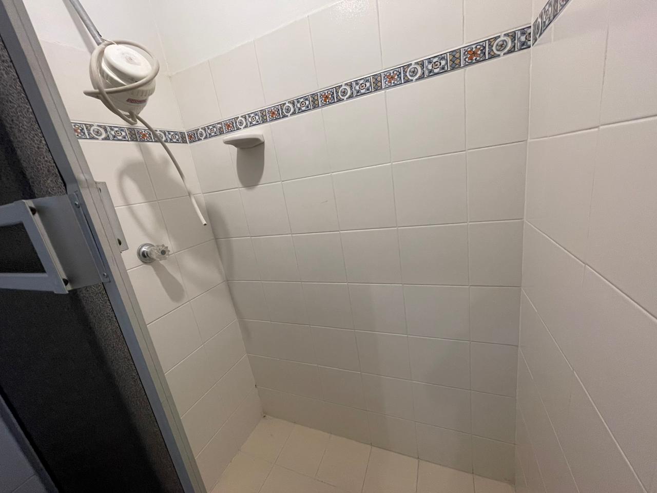 11. LOCAL NUEVA CECILIA (11).jpeg