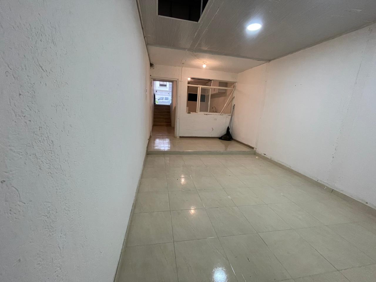 18. LOCAL NUEVA CECILIA (8).jpeg