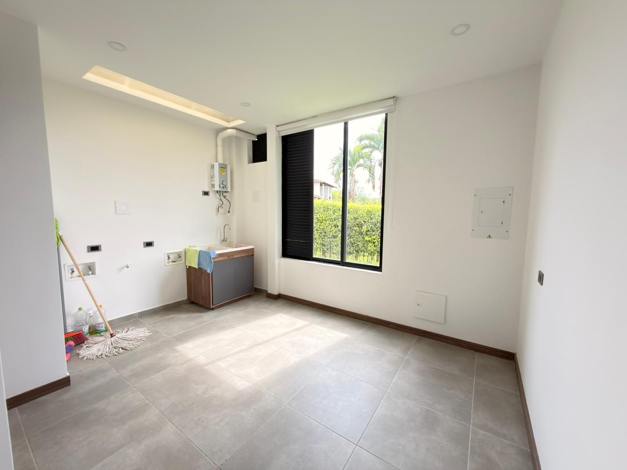 SE VENDE CASA CAMPESTRE  11..jpeg