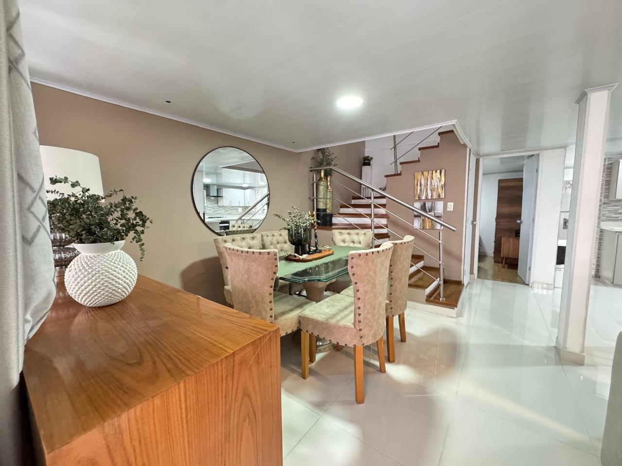 SE VENDE CASA EN LOS NARANJOS 4..jpeg