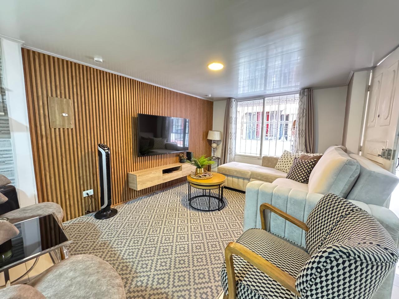 SE VENDE CASA EN LOS NARANJOS 7..jpeg