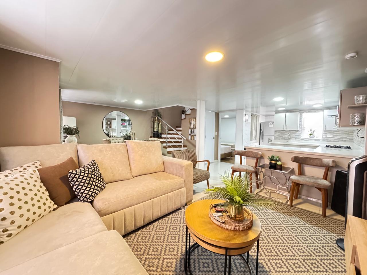 SE VENDE CASA EN LOS NARANJOS 8..jpeg