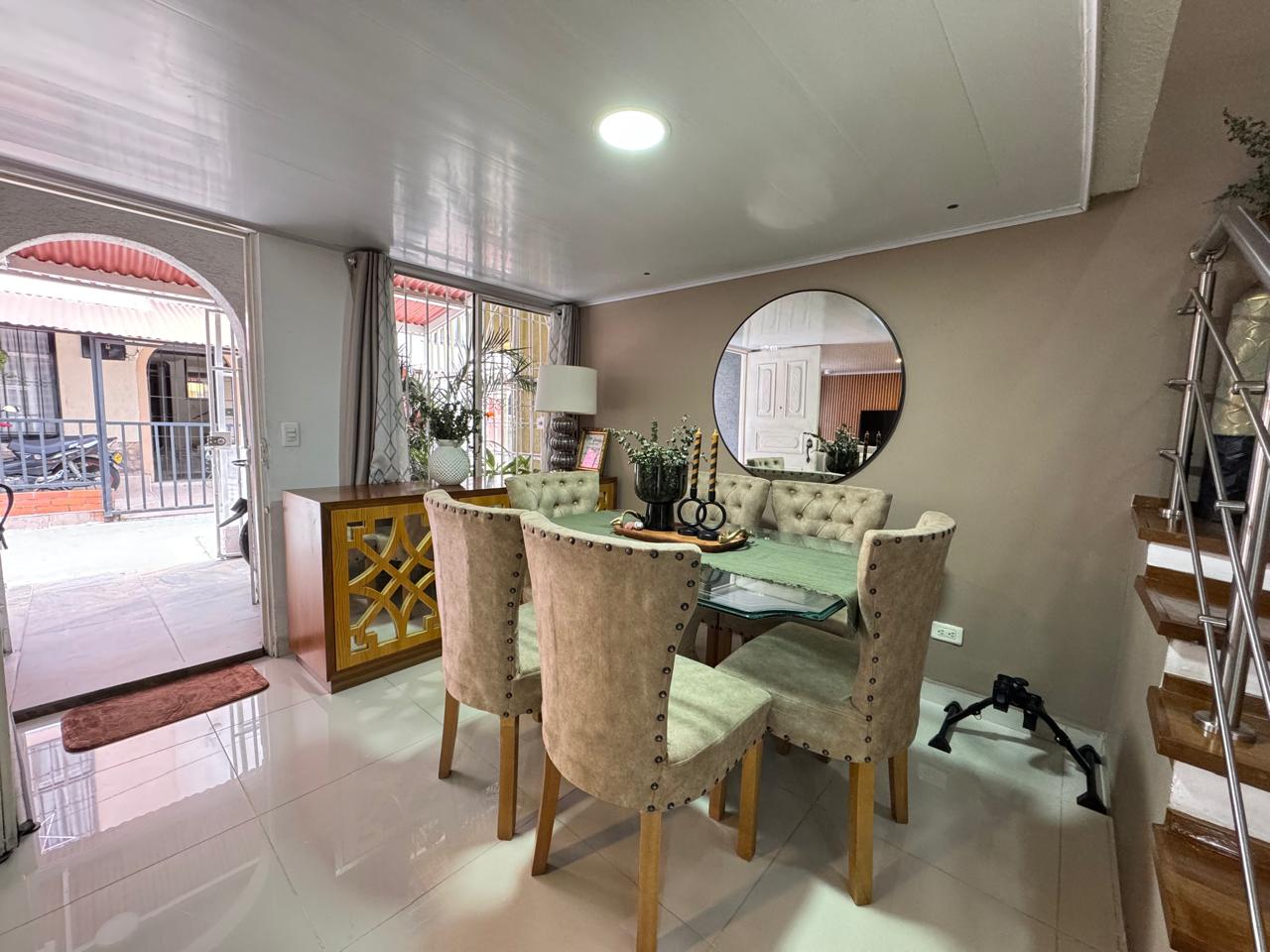 SE VENDE CASA EN LOS NARANJOS 5..jpeg