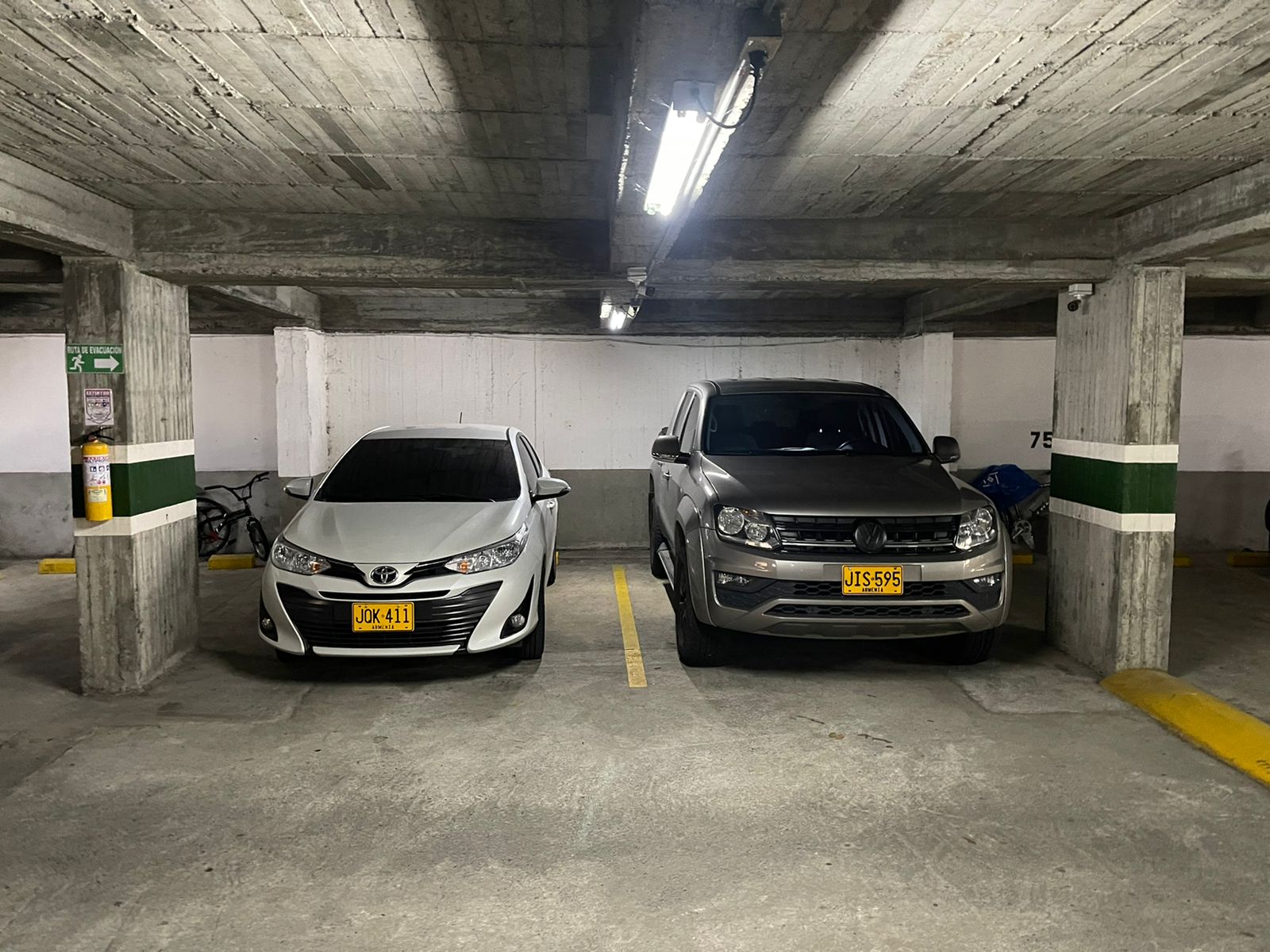 SE ALQUILA APTO SAN JUAN DE LA LOMA 19..jpg