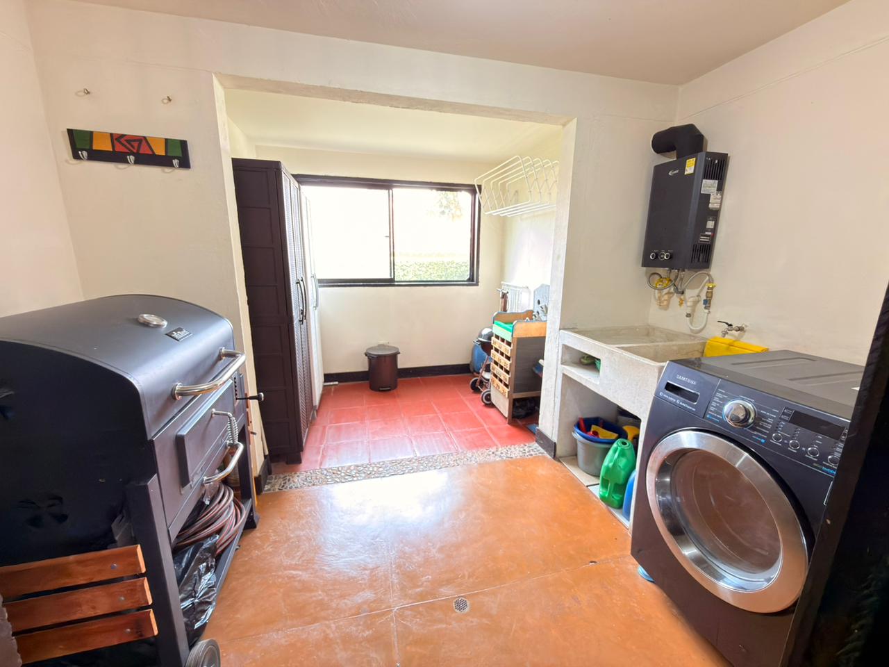 SE VENDE CASA CAMPESTRE  8..jpeg