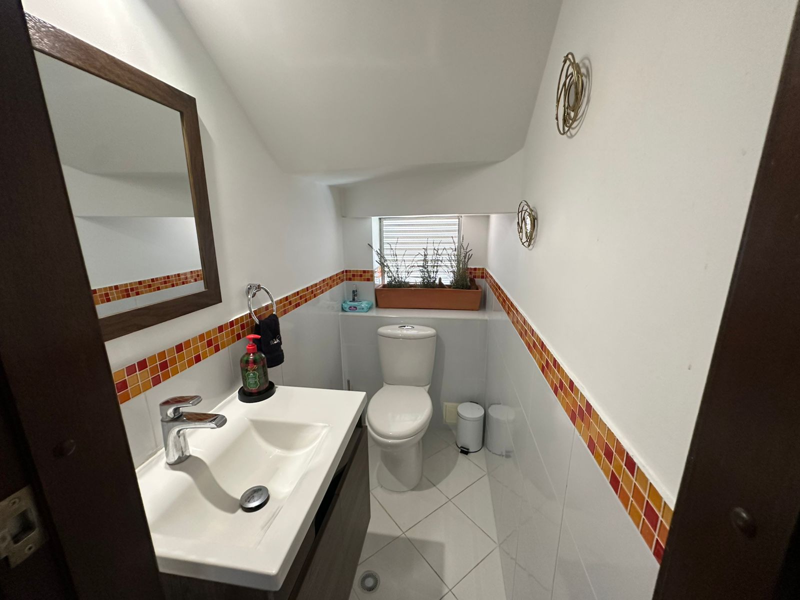 SE VENDE CASA EN LA CASTELLANA  8..jpeg