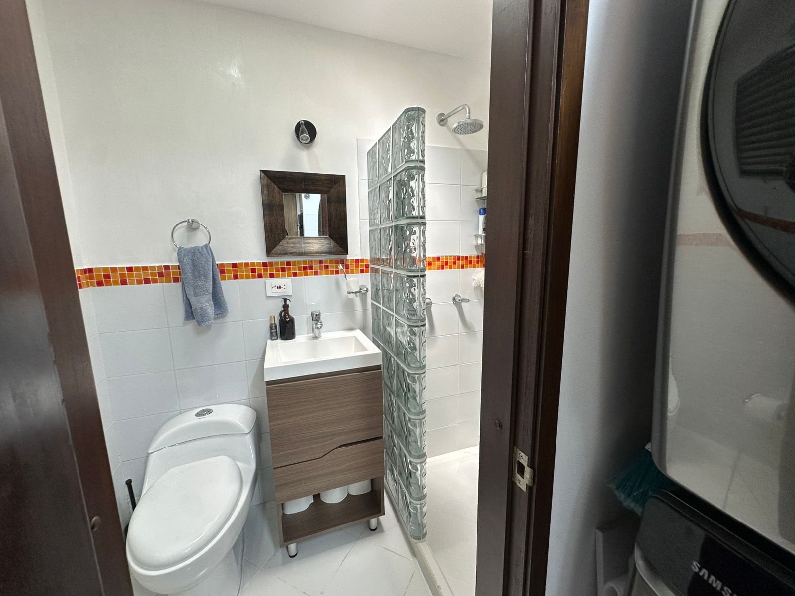 SE VENDE CASA EN LA CASTELLANA  15..jpeg