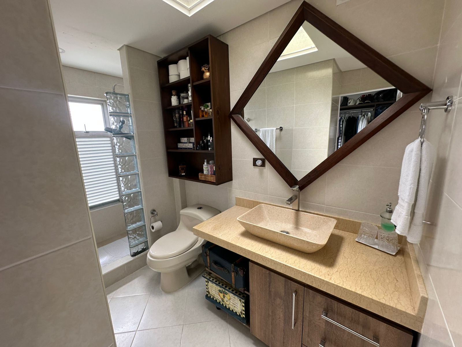 SE VENDE CASA EN LA CASTELLANA  25..jpeg