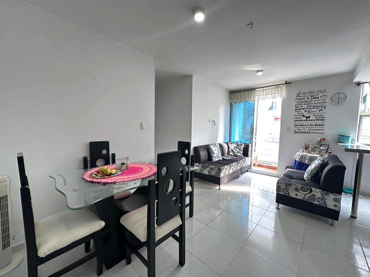 SE VENDE APTO EN PUERTO ESPEJO 1..jpeg