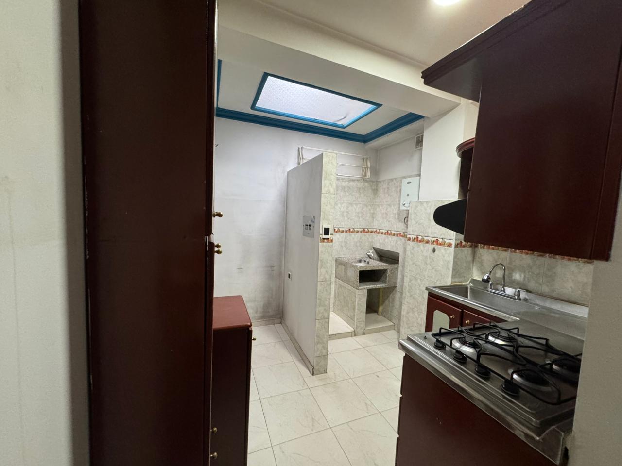 11. LAS PALMAS 201 (16).jpeg