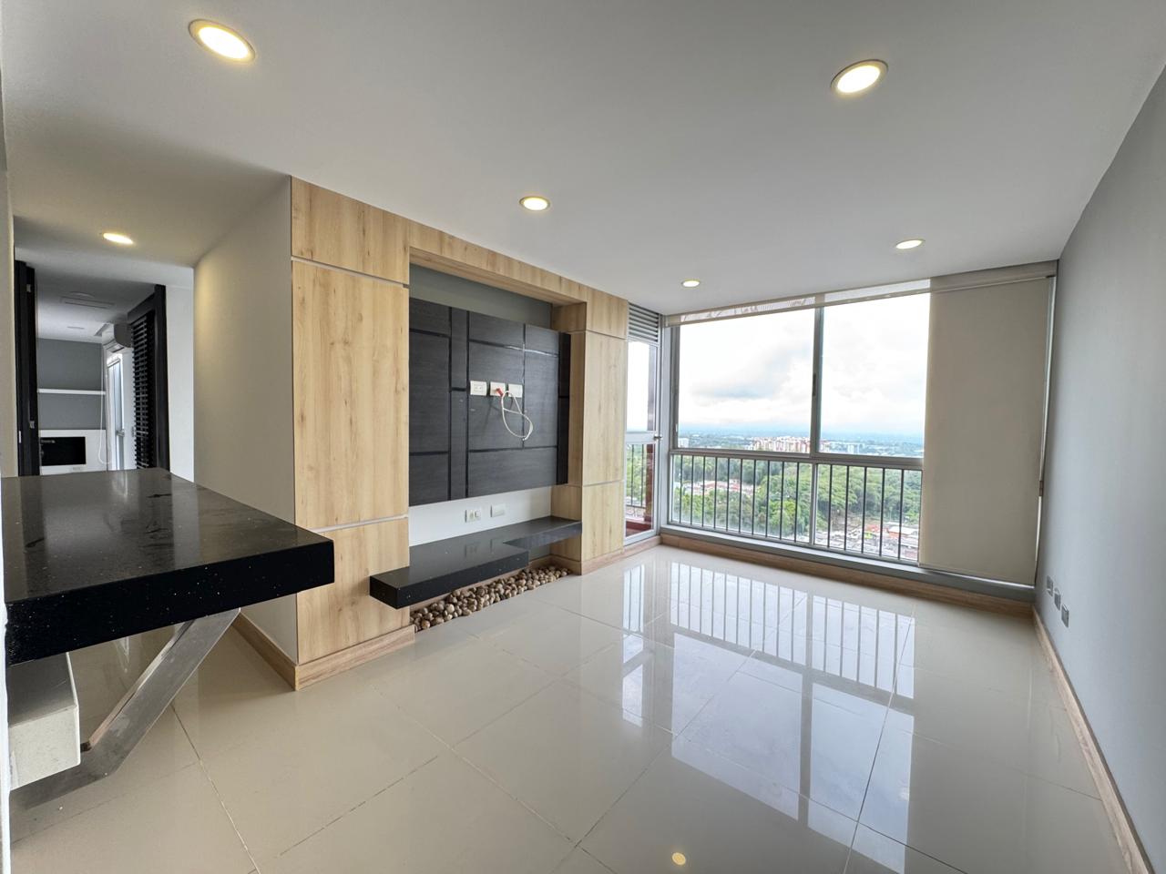 SE VENDE APARTAMENTO EN LA PAVONA  1..jpeg