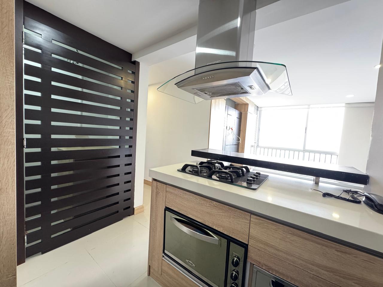 SE VENDE APARTAMENTO EN LA PAVONA  7..jpeg