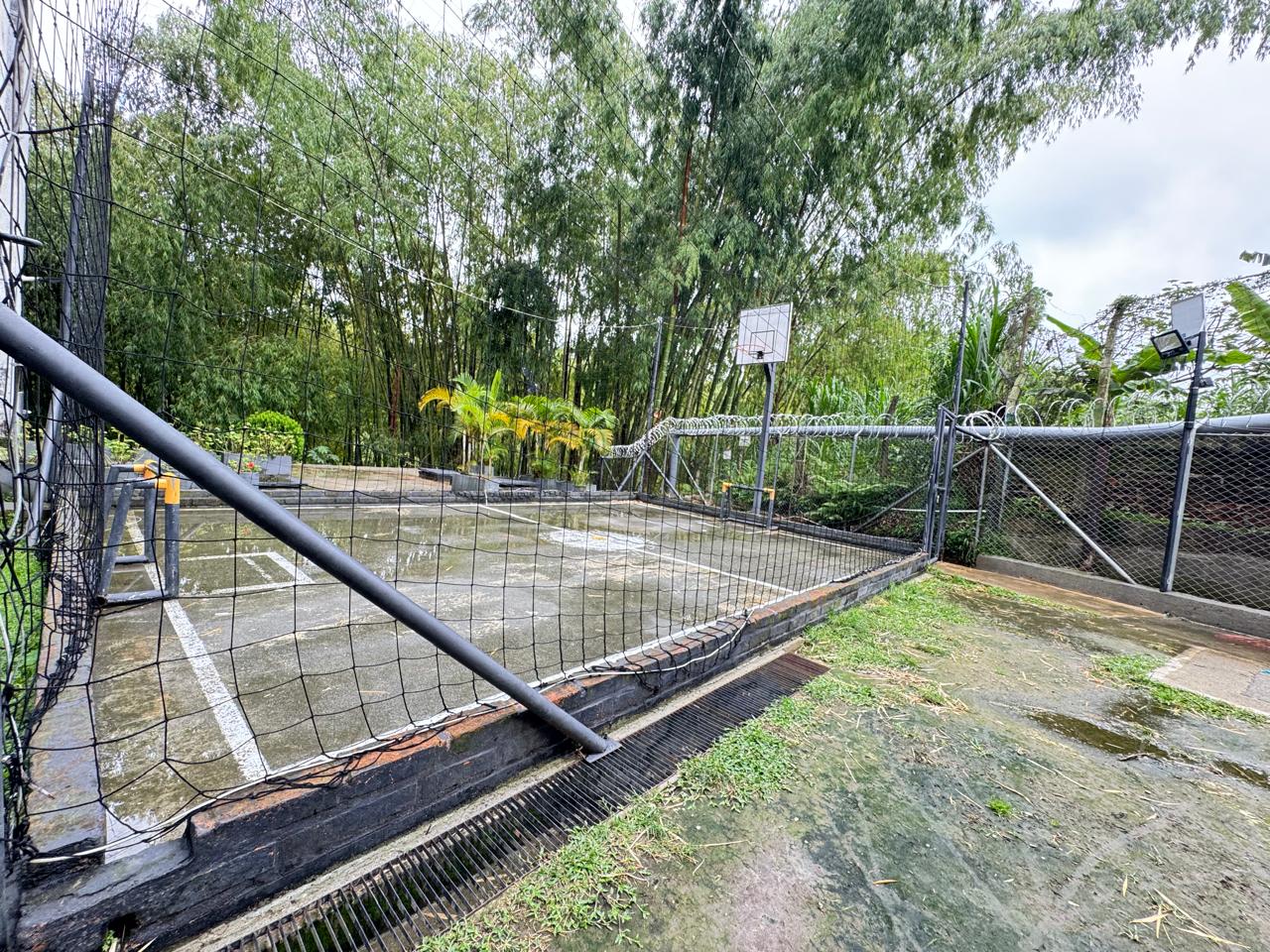 SE VENDE APARTAMENTO EN LA PAVONA  26..jpeg