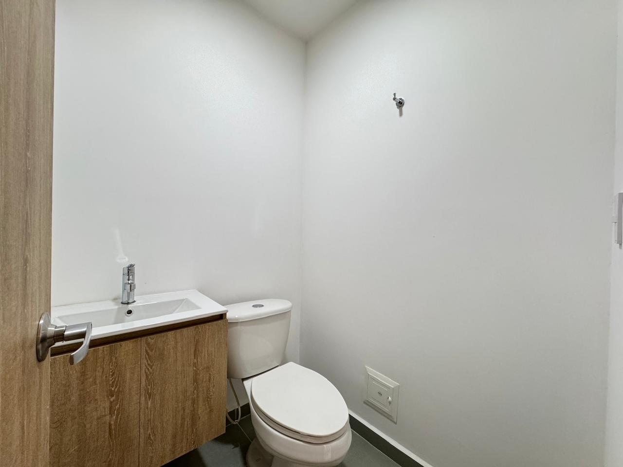 SE VENDE CASA EN LA TEBAIDA  3..jpeg