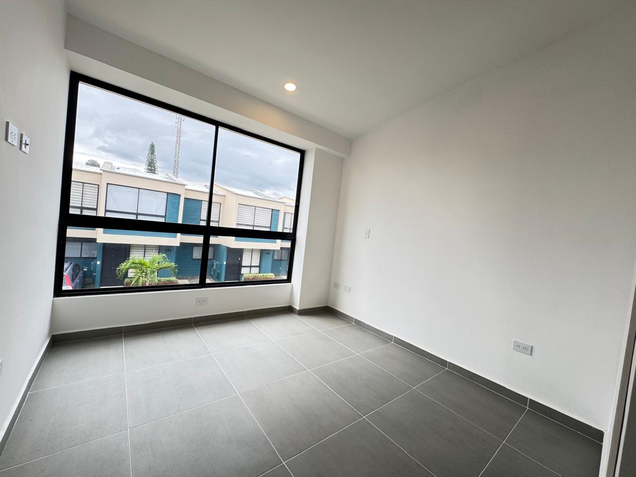 SE VENDE CASA EN LA TEBAIDA  12..jpeg