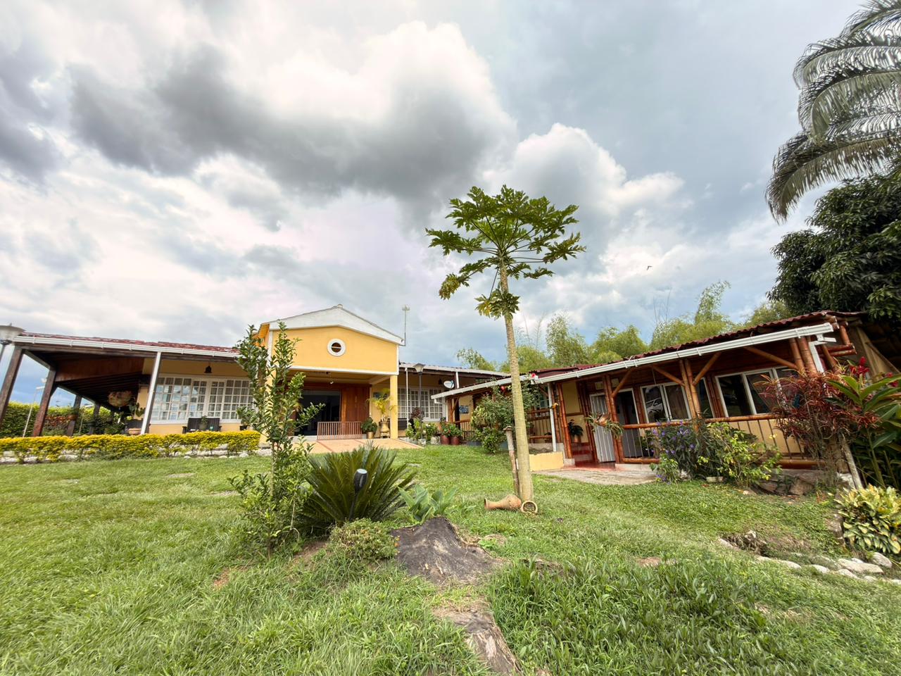 SE VENDE CASA CAMPESTRE  4..jpeg