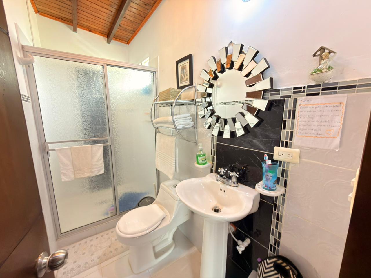 SE VENDE CASA CAMPESTRE  12..jpeg